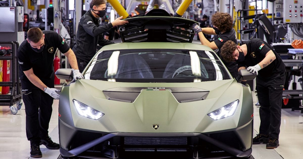 Lamborghini Service and Repair Center in Dubai